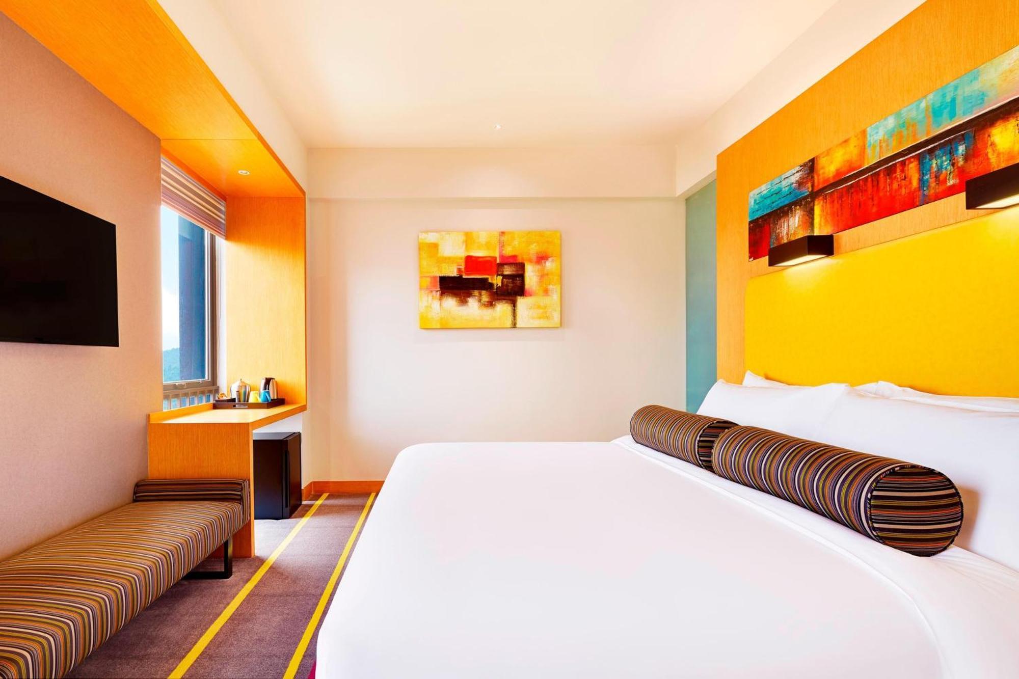 Aloft Dynamic Town Hotel Shenzhen Exterior photo